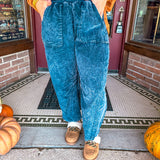 Everyday Mineral Wash Corduroy Barrel Pants - Navy