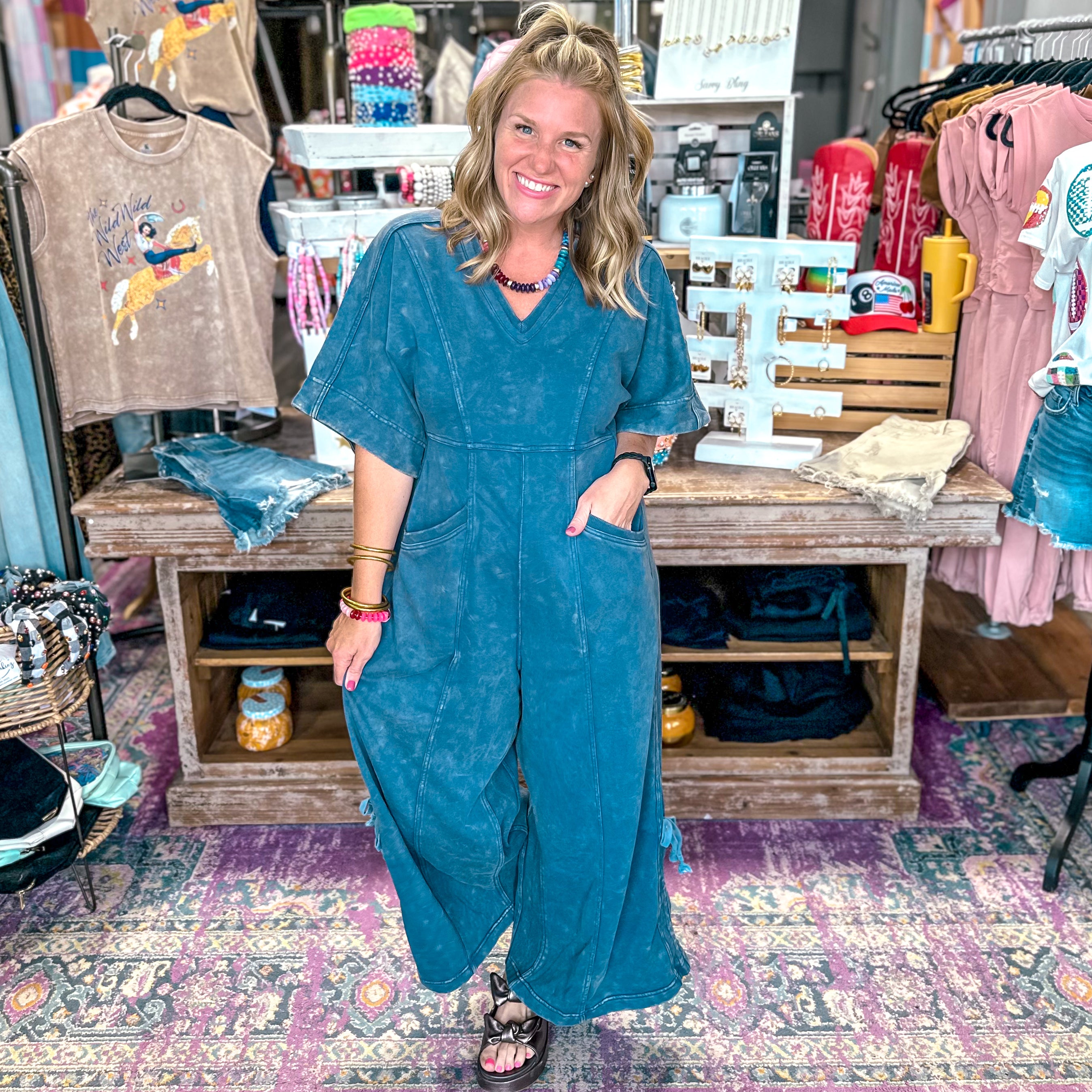 Ameri　V NECK DENIM JUMPSUIT 96091_MOD1.jpg?v=1653415874&