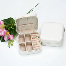 Load image into Gallery viewer, Travel Jewelry Case